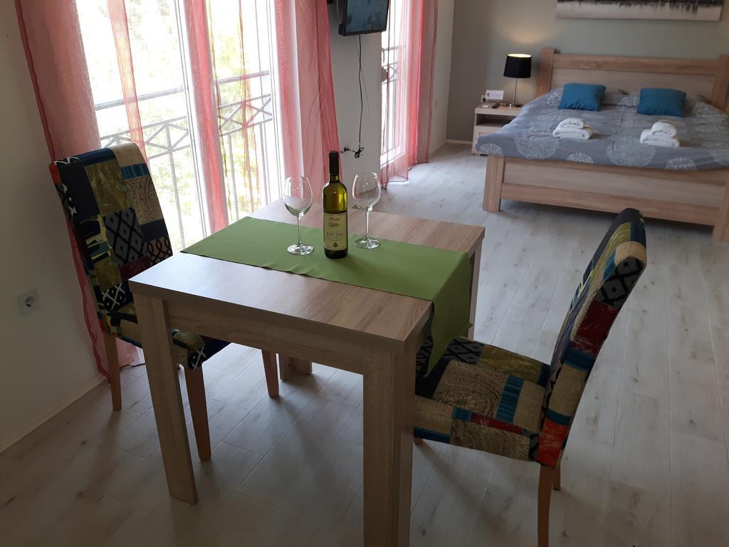 Apartments Grgurevic Котор Екстер'єр фото
