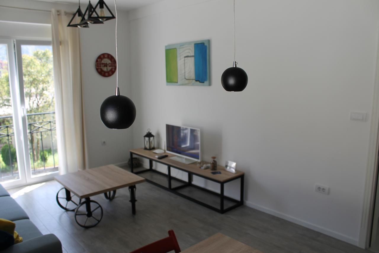 Apartments Grgurevic Котор Екстер'єр фото